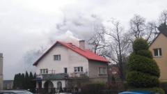 Kłęby dymu w centrum Chojnowa