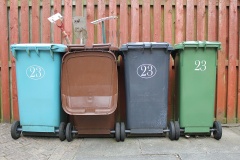 Radni po burzliwej dyskusji przegłosowali podwyżkę cen za śmieci