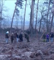 Uczniowie z Krzywej i Starego Łomu włączyli się w akcję &quot;Sadzimy 1000 drzew na minutę&quot;