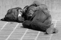 Policja apeluje: Nie bądźmy obojętni na los bezdomnych