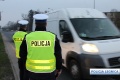 Policjanci zapowiadają wzmożone kontrole autokarów i samochodów ciężarowych