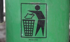 Niedostosowanie pojemników na śmieci może skutkować brakiem odbioru odpadów