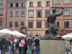 Reprezentacja Gimnazjum nr 1 na ekspedycji Rossmanna w Warszawie