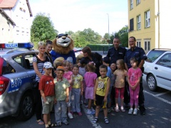 Przedszkolaki z wizytą w Komisariacie Policji w Chojnowie